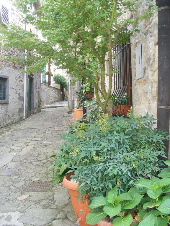 Hotel Casa Marchi Bagni di Lucca Exterior foto